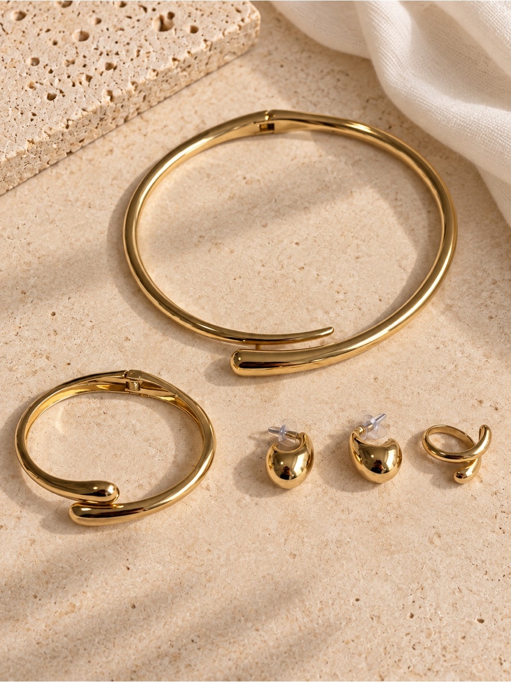 Gold Sculpted Jewelry Set – Necklace, Bracelet, Hoop Earrings & Ring